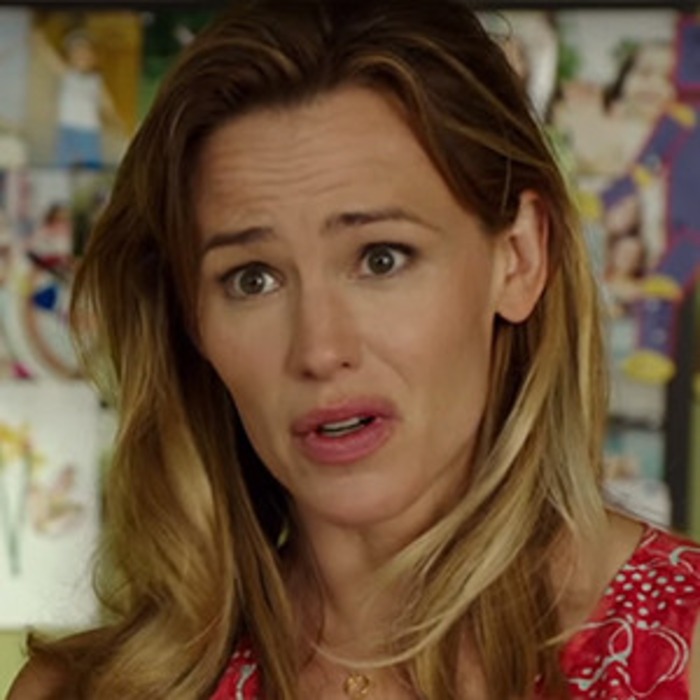 Jennifer Garner Gets Emotional In 1st Trailer For Miracles From